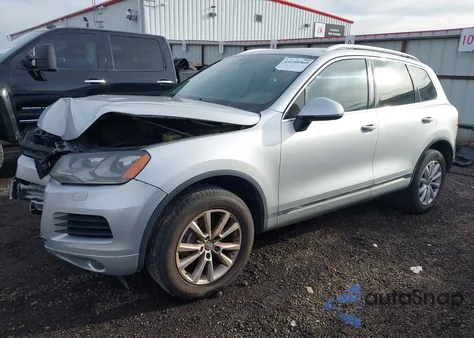2013 Volkswagen Touareg Vr6 Sport z USA, uszkodzony, nr VIN WVGEF9BP6DD011808